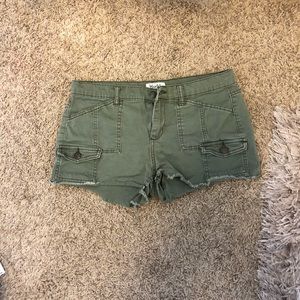 Women’s cargo shorts